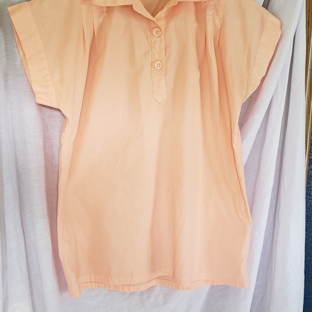 VTG Elegant Peach‎ Women's Blouse. Short sleeve. Light weight.